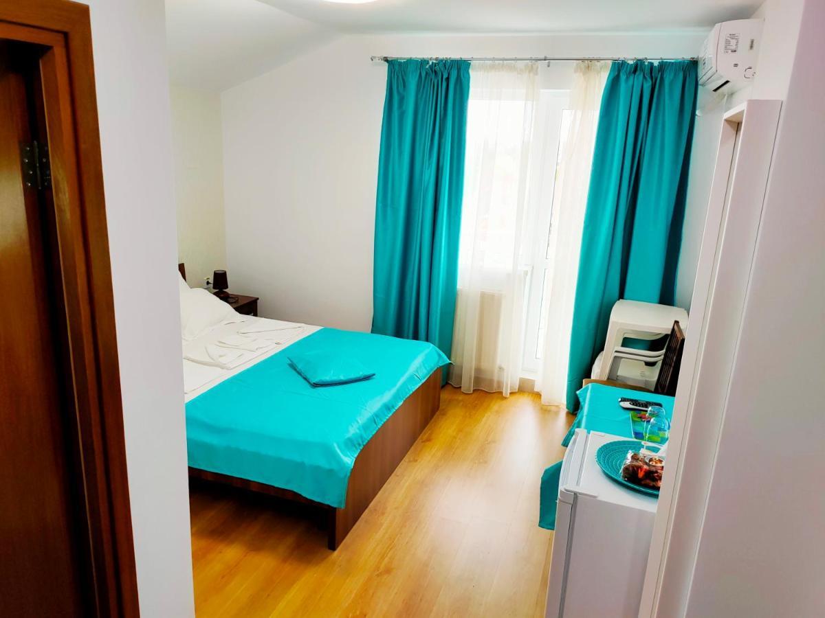 Hotel Casa Beyaz Mangalia Esterno foto