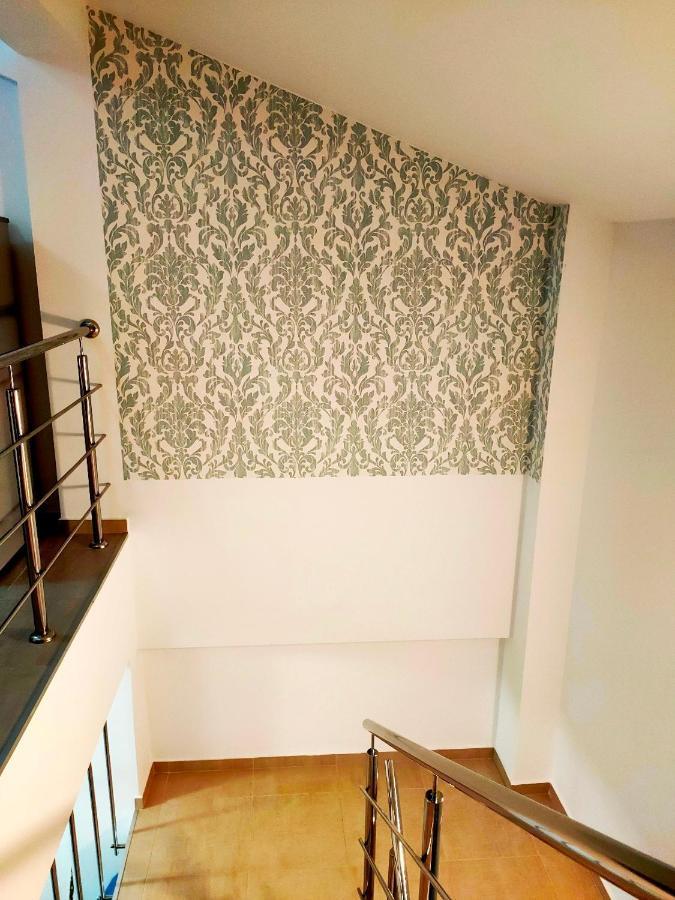 Hotel Casa Beyaz Mangalia Esterno foto