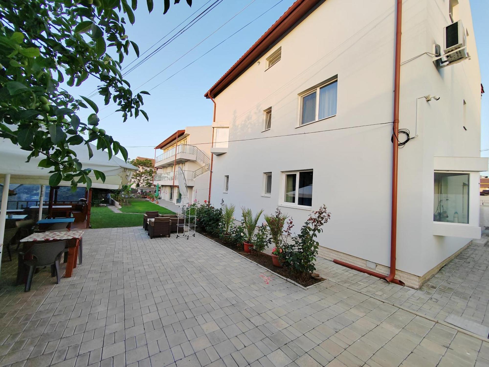 Hotel Casa Beyaz Mangalia Esterno foto