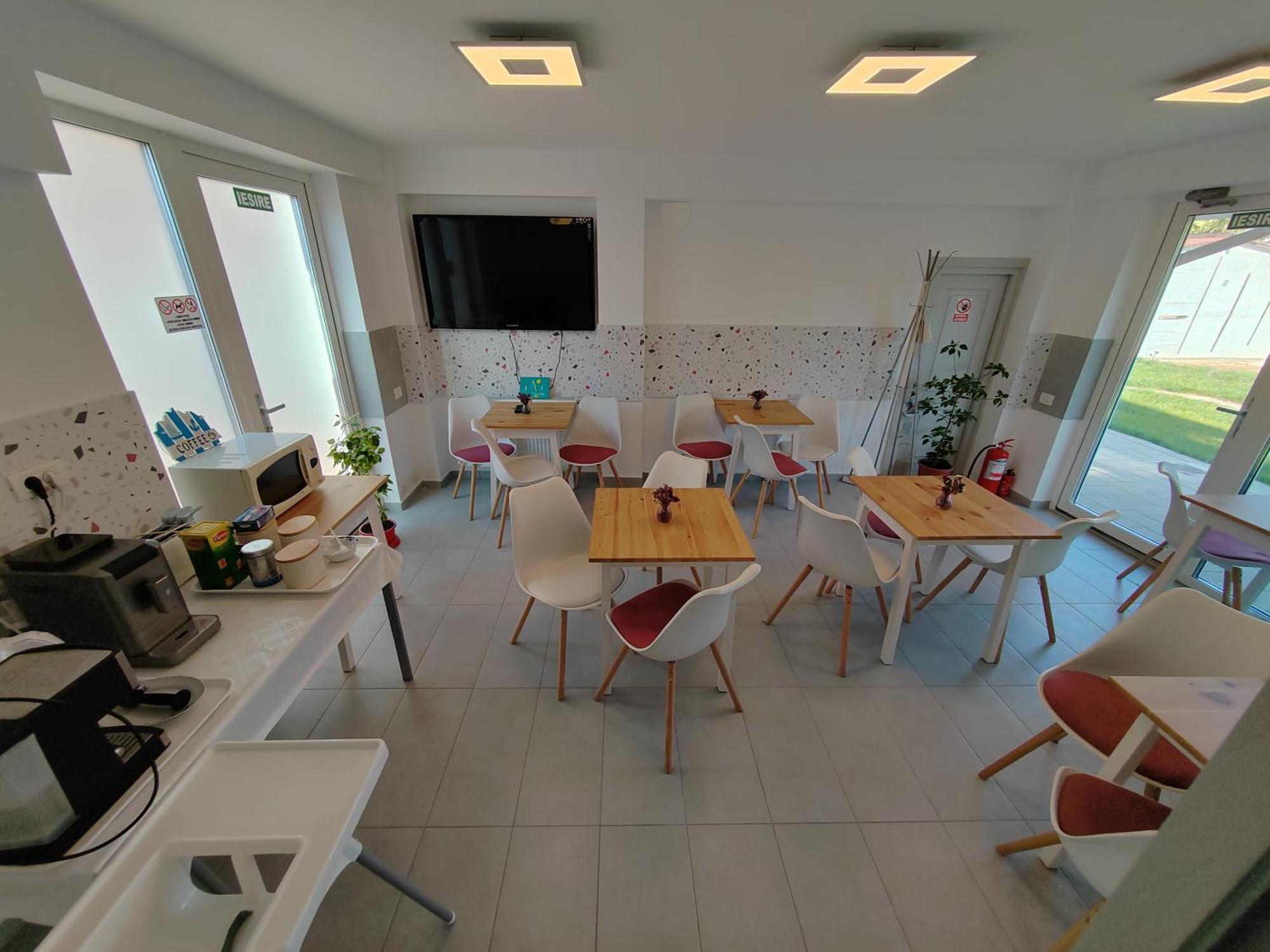 Hotel Casa Beyaz Mangalia Esterno foto